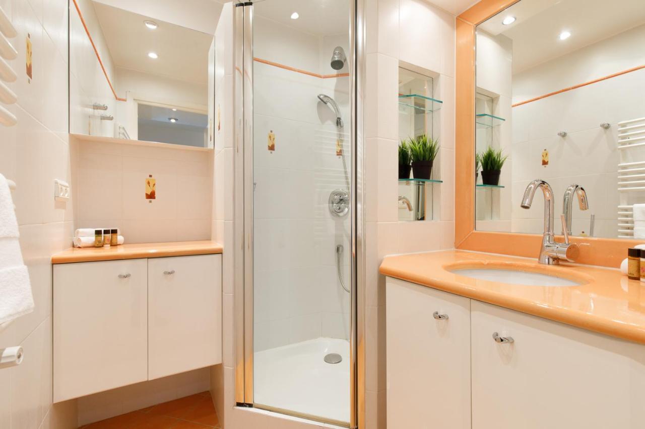 Roxelane Yourhosthelper Apartment Cannes Luaran gambar